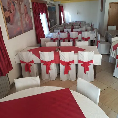Hotel Juka 3*