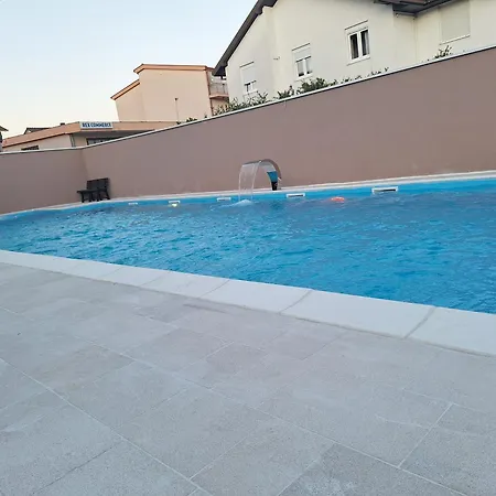 Juka Hotel