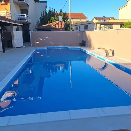 Hotel Juka 3*